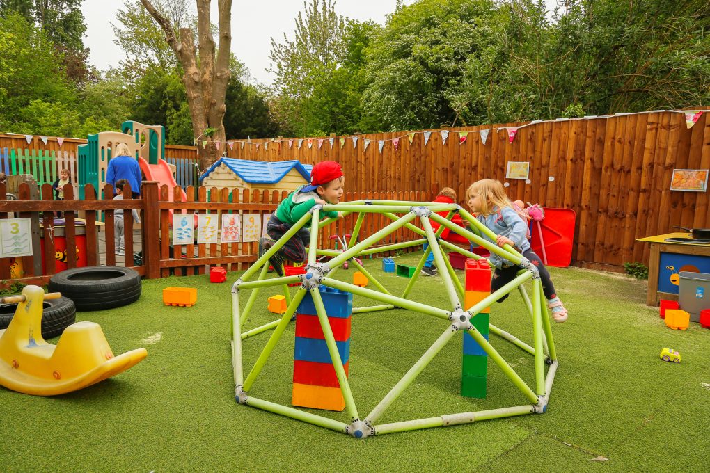 Quedgeley, Gloucester BarBar Nursery